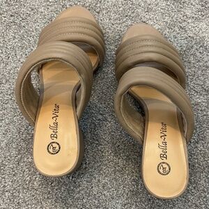 Bella Vita Sandals